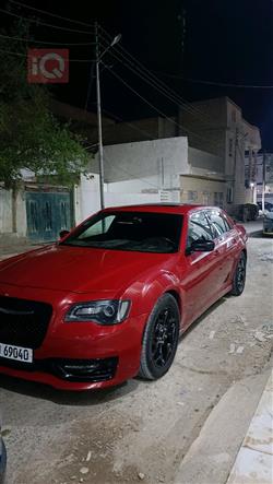 کرایسلەر 300